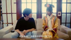 Câu chuyện với người phụ nữ trưởng thành là một tanhua mới, 800 để thử nước, người đàn ông cơ bắp nhấc cô lên và quan hệ với cô, ôm eo cô từ phía sau, nồng nhiệt và mạnh mẽ