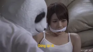 Hãy đến chơi với chị dâu tôi nhé. Cô ấy luôn để lộ mặt. Cô ấy rất tốt bụng và không hề khó chịu. Đêm nay tôi sẽ làm tình với anh trai tôi đến chết.