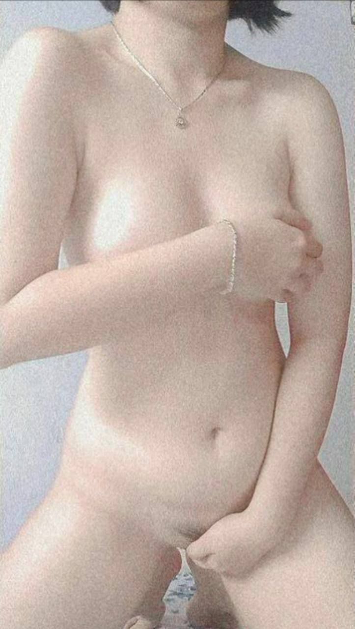 Người dưới 18 tuổi có được xem phim sex không?