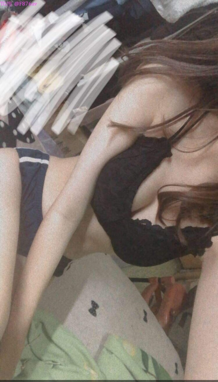 Làm ơn hãy tha cho cái lồn của em huhu