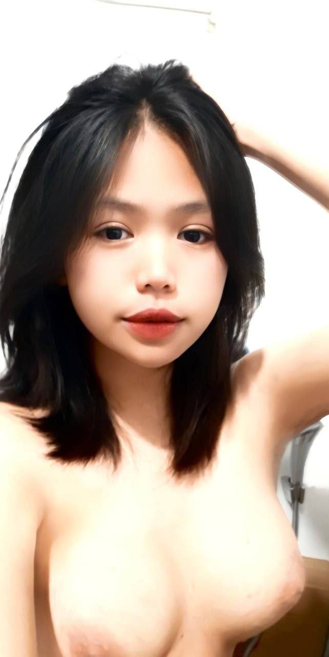 Địt nốt phát này thôi nhé cháu còn ôn thi đại học nữa